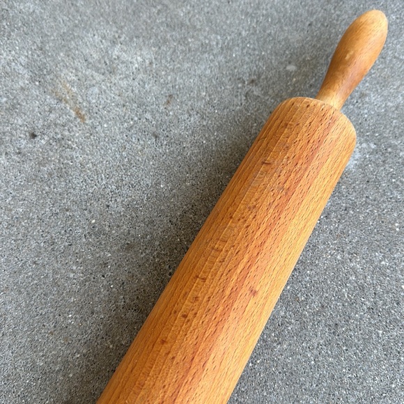 Vintage Maple Rolling Pin - Picture 4 of 5